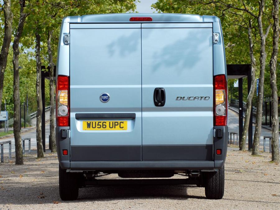  Fiat Ducato Van SWB 2006 года  (UK) (фото 3 из 3)